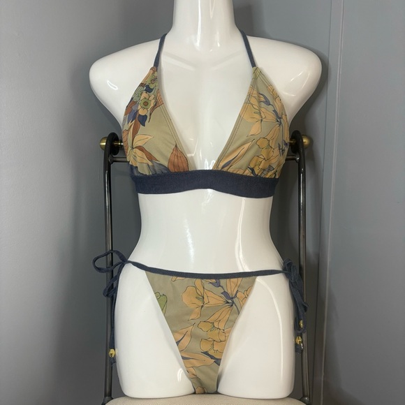 Have Faith Competition Bikini Swim Set - Picture 5 of 12